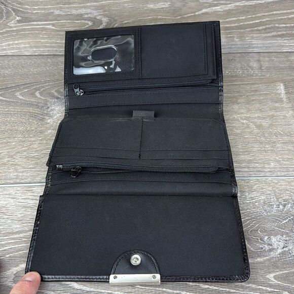 Fossil Black Avenue Croc-Embossed Leather Snap Open Tri-Fold Clutch Wallet - Picture 6 of 14